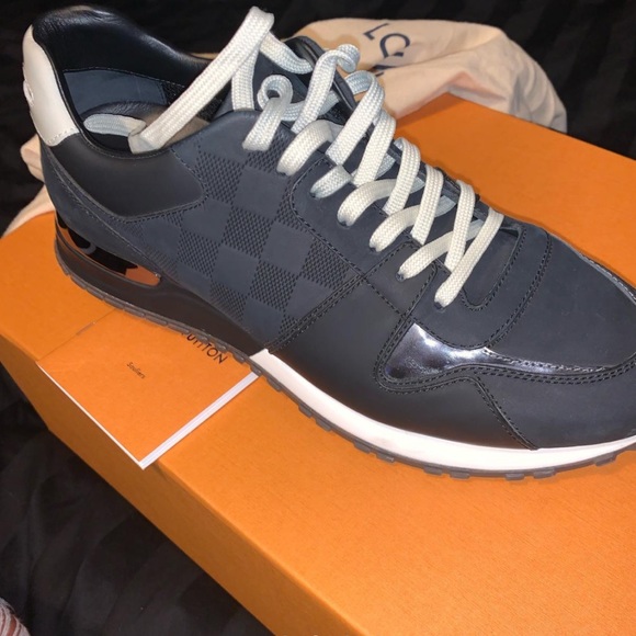Authentic Louis Vuitton Unisex Shoes: Runaway Model Navy Blue - Picture 2 of 4